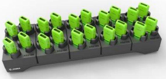 Chargeur-scanner Zebra RS2100 à 20 emplacements, permettant de recharger 20 scanners portables RS2100